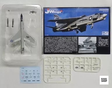 144 211 us navy - 1/144, f-8e