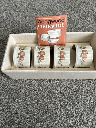 Wedgwood quince set - set, 4