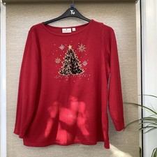 Quacker Factory  Xmas  Top