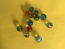 Vintage coloured glass - 12,