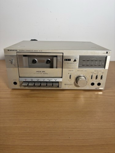 Sanyo cassette deck - sanyo, d