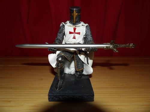 Nemesis now knights templar - knights,