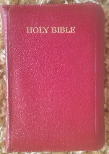 The holy bible old and - holy,