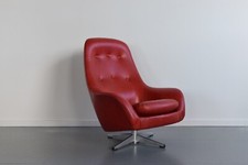 Vintage Swedish Red Vinyl Pod Chair by Swedfurn
