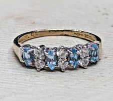 9ct Yellow Gold Ring Blue Topaz Stones Full UK Hallmark Ring Size L