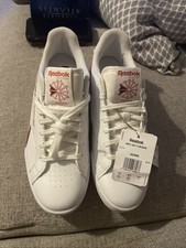 Brand New With Tags Reebok Classic Vegan White Vector Red Mens Athletic Trainers