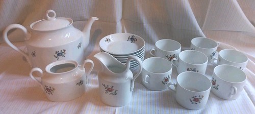 Richard ginori tea set cups - ginori,