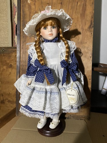 Alberon porcelain doll annie - doll,