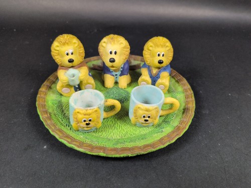 Vintage resin academy - vintage,