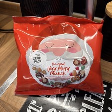 M&S Very Merry Munch Mix