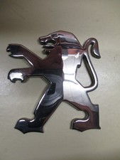 PEUGEOT LION CAR BADGE