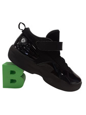 Nike Air Jordans Black Trainers  Kids UK Size 1.5 Fashion Ware Preloved Unboxed 