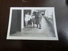 ATTRACTIVE LADY SOLDIERS IN UNIFORM, ORIGINAL WW2 PHOTO 9x6cm App ##2