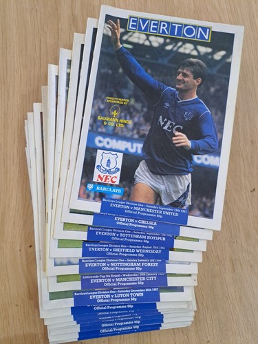 Everton football programmes - 16,