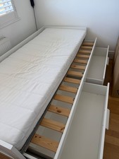 White Single Bed (opens to