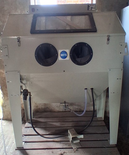 Sand blasting cabinet - blasting,