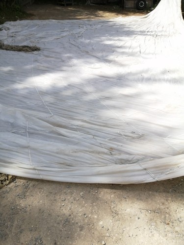 Army white parachute - white,