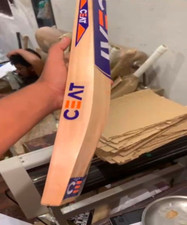 English Willow Cricket Bat