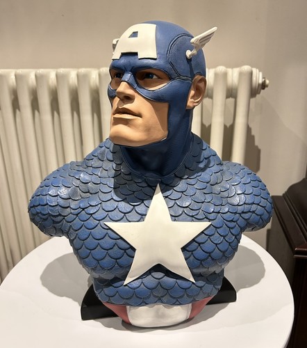 Captain america sideshow - captain,