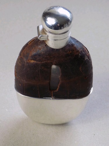 Antique silver hip flask - hip,