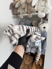 Jellycat Sacha Snow Tiger S