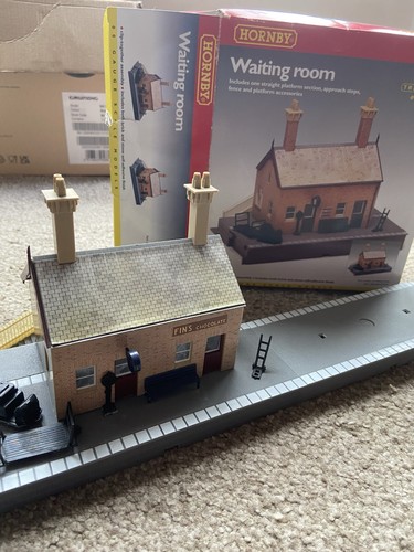 Hornby r8001 gauge model - oo,