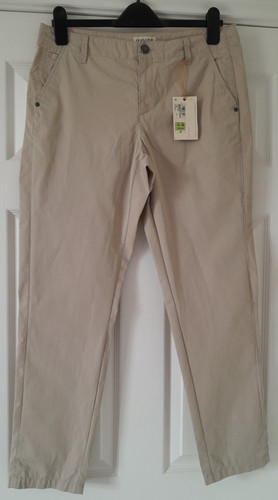 New tagged ladies chino - chino’s, by
