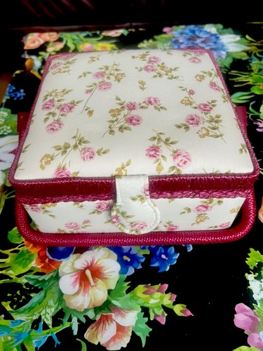 Traditional pretty rose - traditional,