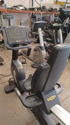 Technogym 700 excite - excite, recline