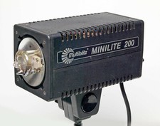 Multiblitz Minilite 200 head