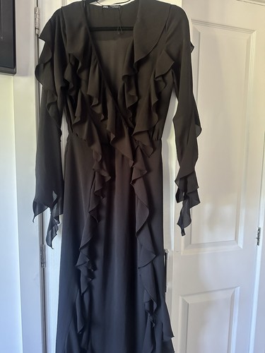 Zara ruffle black - ruffle,