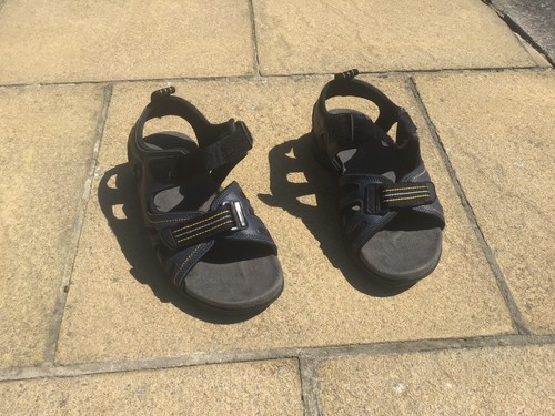 Men sandals size 7 - men,