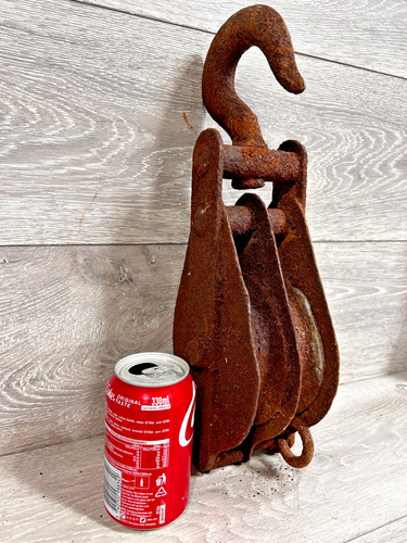 Antique block chain pulley - antique,