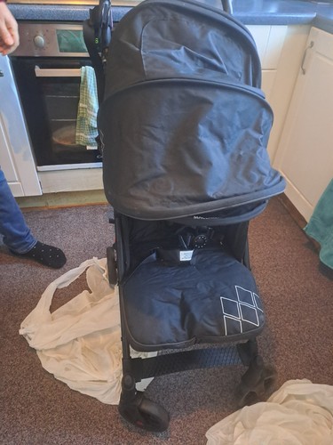 Baby pram - ,