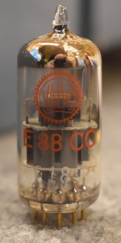 Valvo e88cc 6922 tube - e88cc/6922, gold