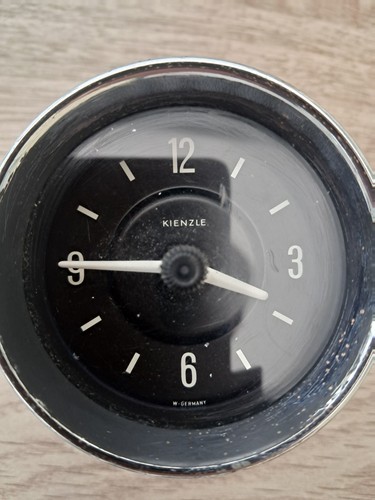 Dashboard console clock - console,