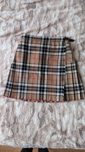 Pure new wool - ladies, kilt