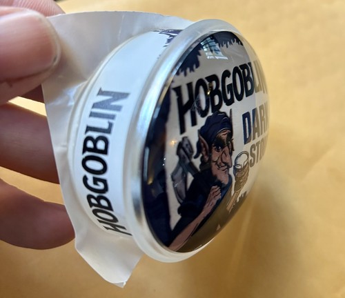 Hobgoblin stout ale - , oval