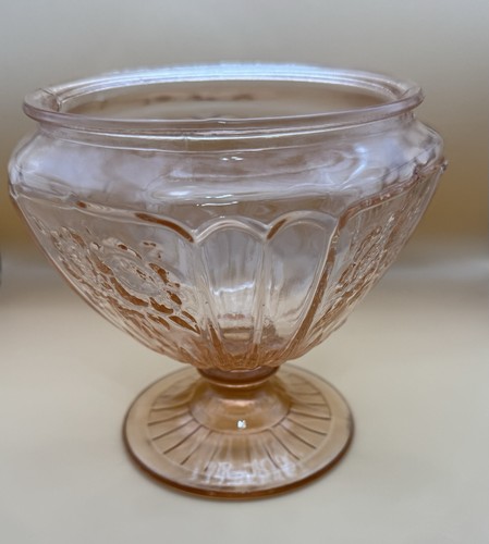 Vintage pink depression glass - pink,