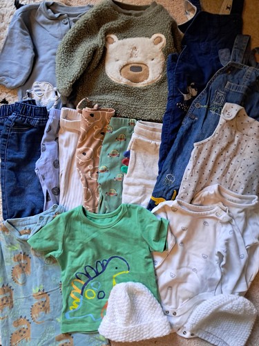 Months baby boy clothes - 3-6,