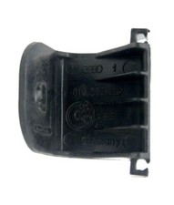 AUDI A3 8L TDI QUATTRO SPORT SE 01-05 BOOT TRIM RETAINING CLIP 8L0.863.237