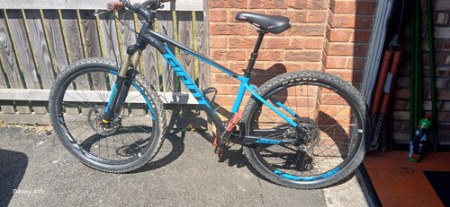 Giant fathom mountain - mountain, bike