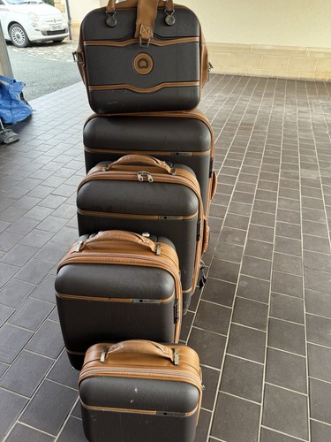 Full delsey charley suitcase - delsey,