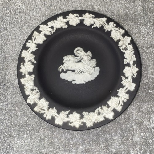 Wedgwood black jasperware - black,
