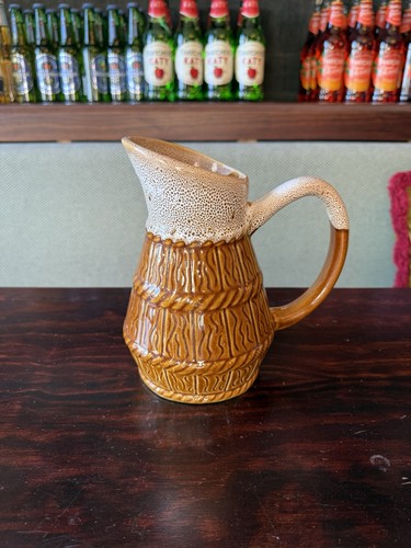 Vtg brown drip glazed - brown,