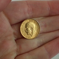GEORGE V Half Sovereign Coin