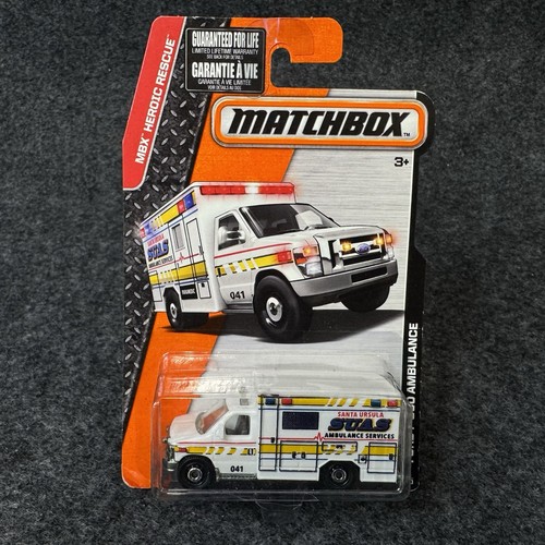 Matchbox ford 350 ambulance - matchbox,