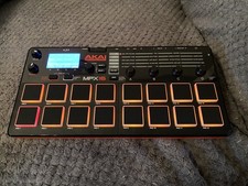 AKAI Professional MPX16