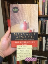Handmaid's Tale : A Novel by Margaret Atwood
