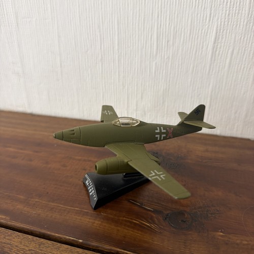 Die cast metal - air, signature